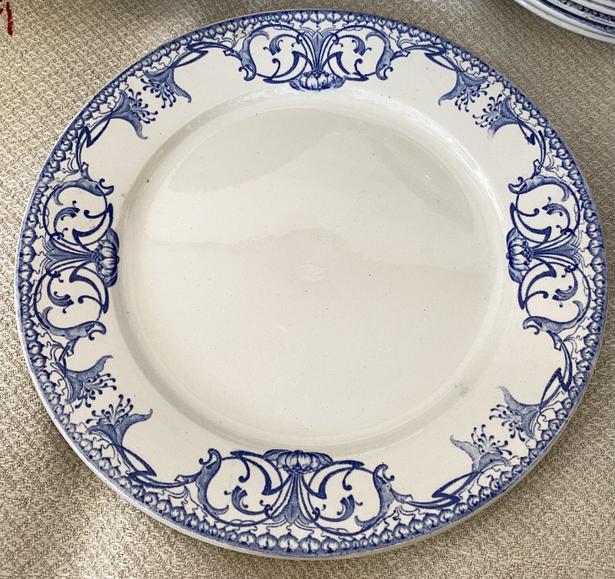 Digoin And Sarreguemines Earthenware Dinnerware Set, Arno Model-photo-4