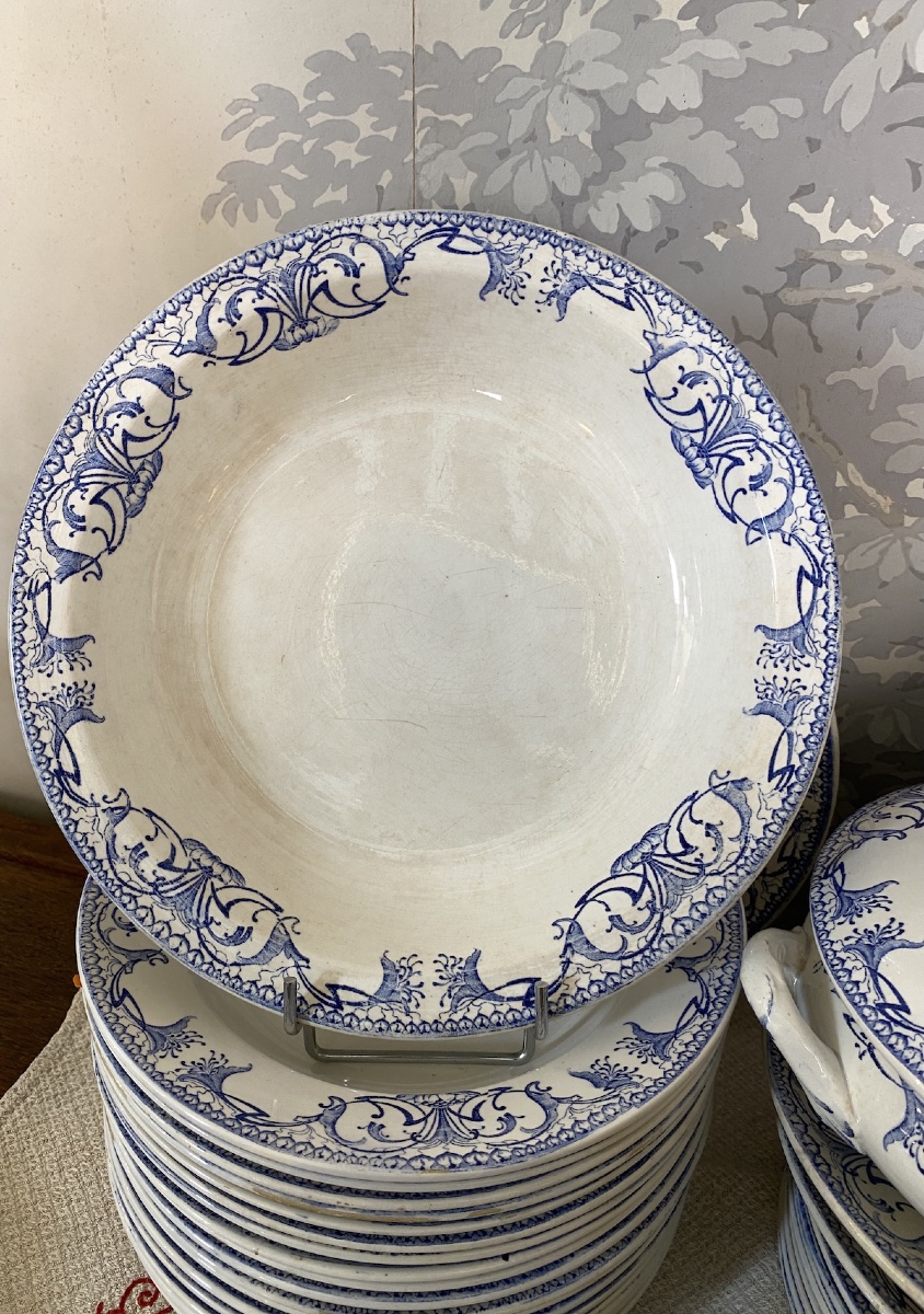 Digoin And Sarreguemines Earthenware Dinnerware Set, Arno Model-photo-2