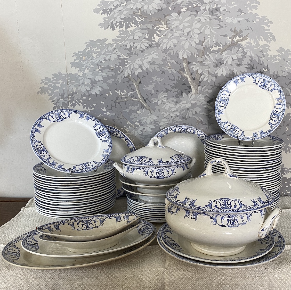 Digoin And Sarreguemines Earthenware Dinnerware Set, Arno Model