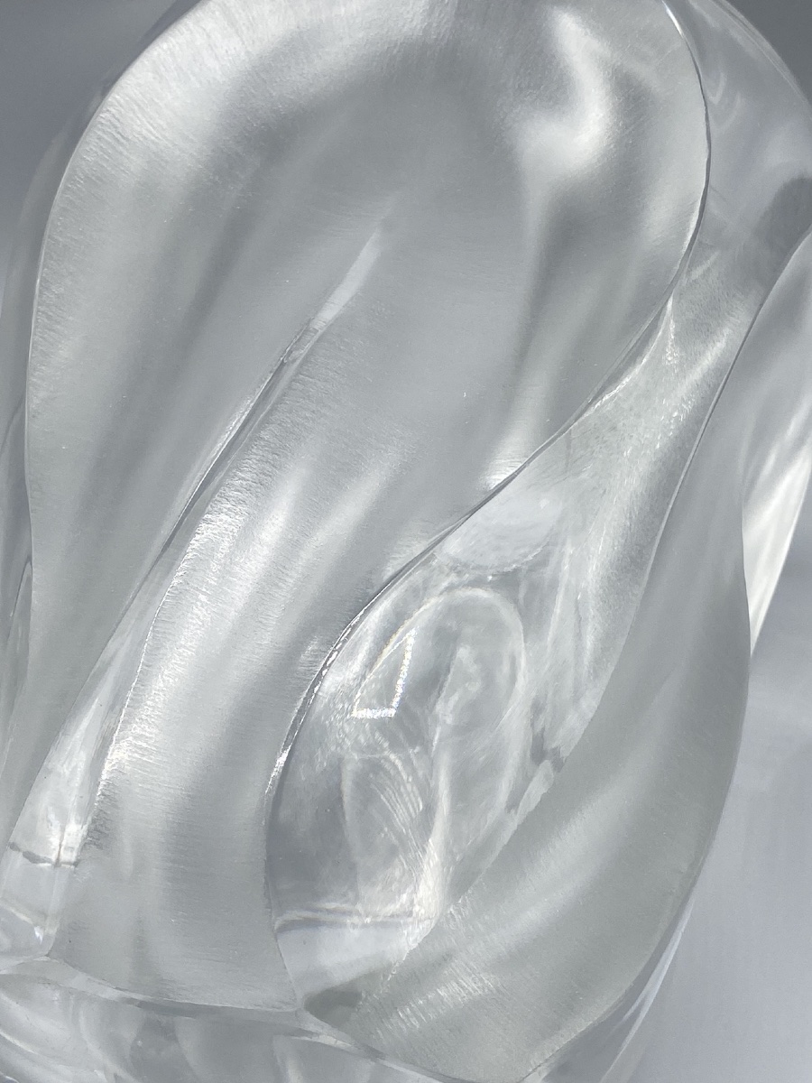 Vase en cristal satiné, Marc LALIQUE, modèle "Ingrid"-photo-3