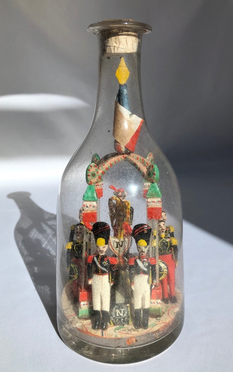 Bouteille De La Passion à Décor Du Retour Des Cendres De Napoléon -