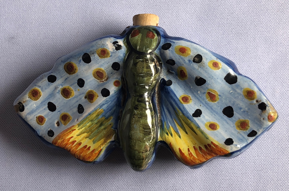 Rare secouette en forme de papillon - Manufacture HB - Bretagne