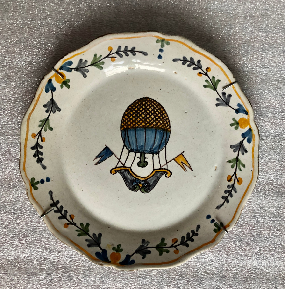 Nevers Plate Depicting The Rise Of The Robert Brothers - Nevers Factory