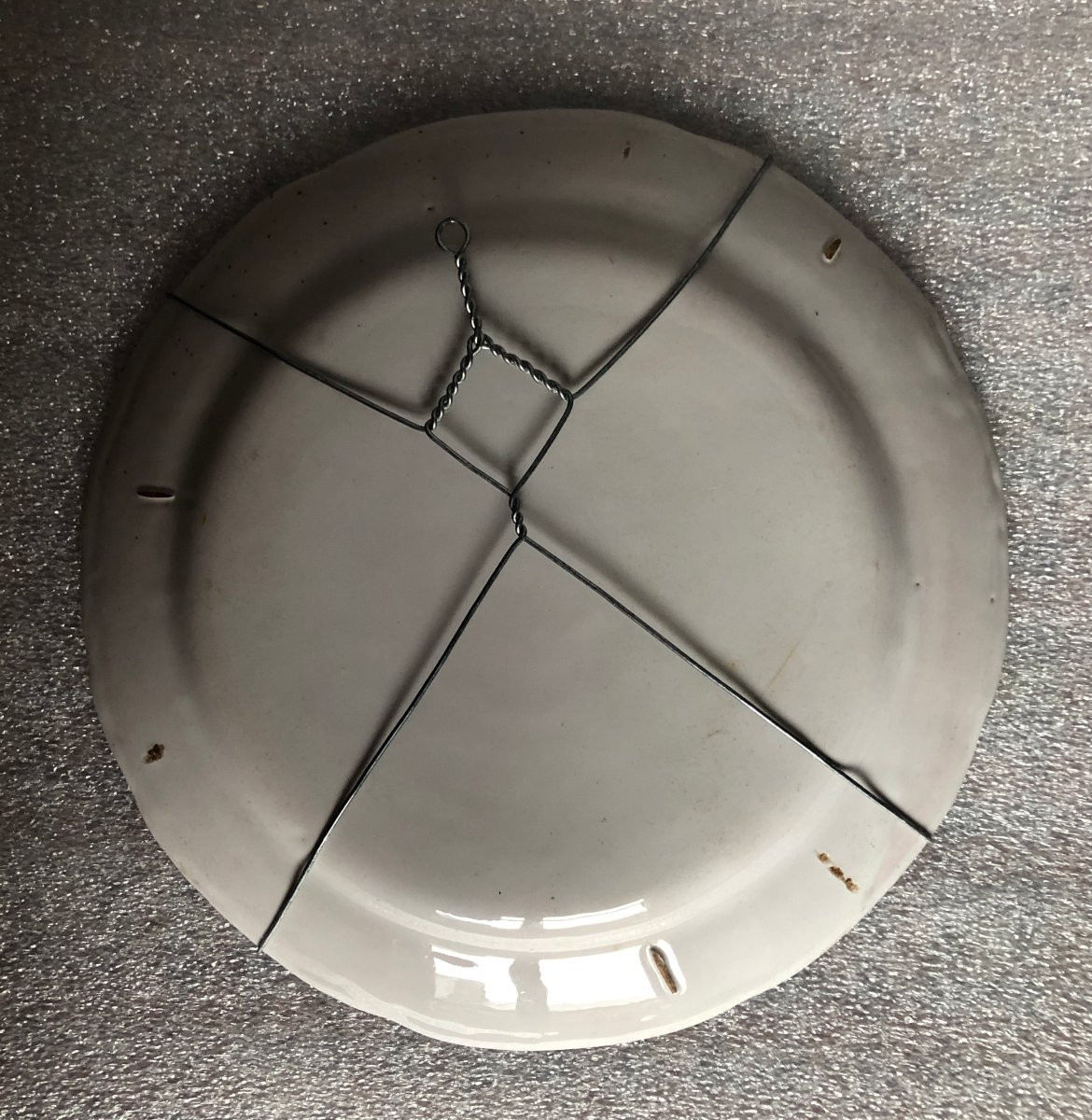 Islettes Plate Depicting The Rise Of The Robert Brothers - Islettes Factory -photo-2