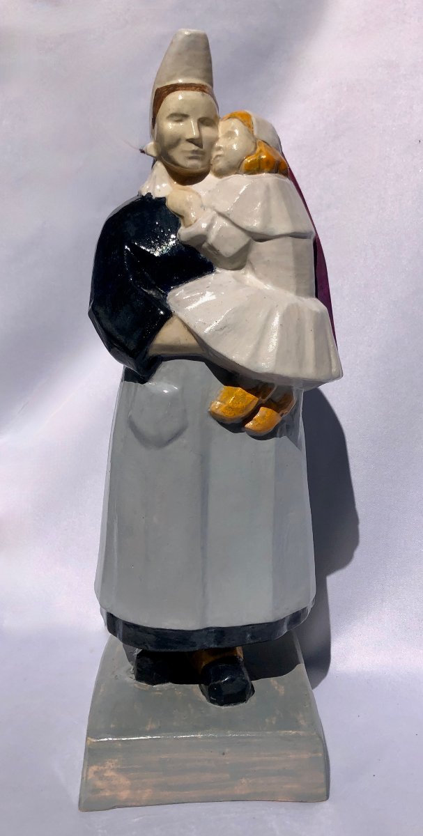 A Woman From Bigoudène With Her Child By émile Just Bachelet, Henriot Manufactory, Brittany