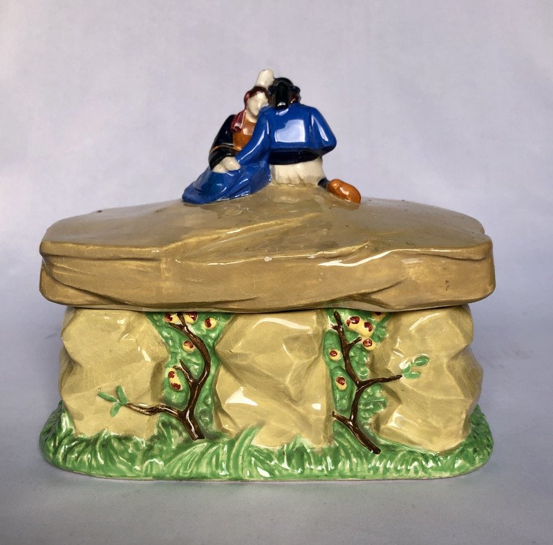 Decorative Box Depicting Lovers On A Dolmen By Charles Maillard—henriot Manufactory—brittany-photo-2