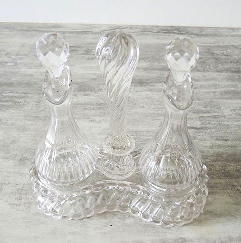Huilier et Vinaigrier avec support en cristal de Baccarat fin XIX début XX ème-photo-3