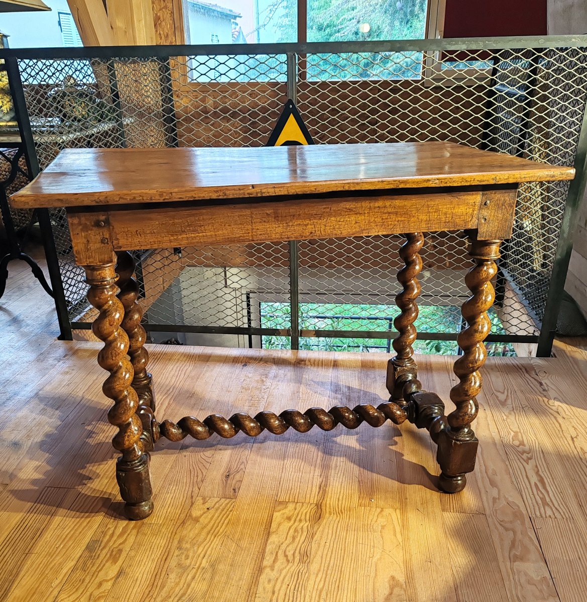 Walnut Console Table With Four Legs And Twisted Columns, Louis XVI Style, 17th Century-photo-4