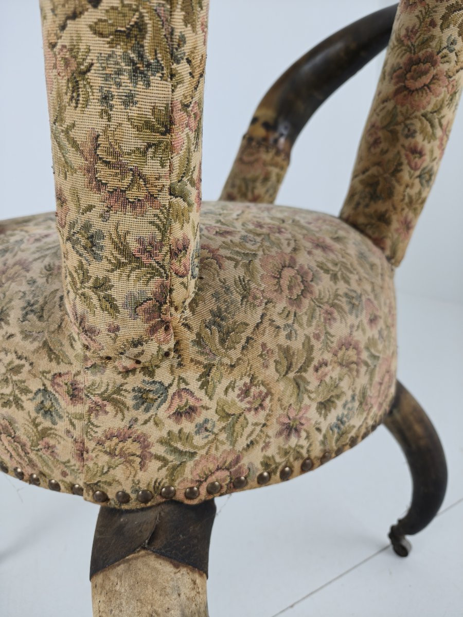 Fauteuil à cornes de taureau très décoratif du XIXe siècle (1870)-photo-2
