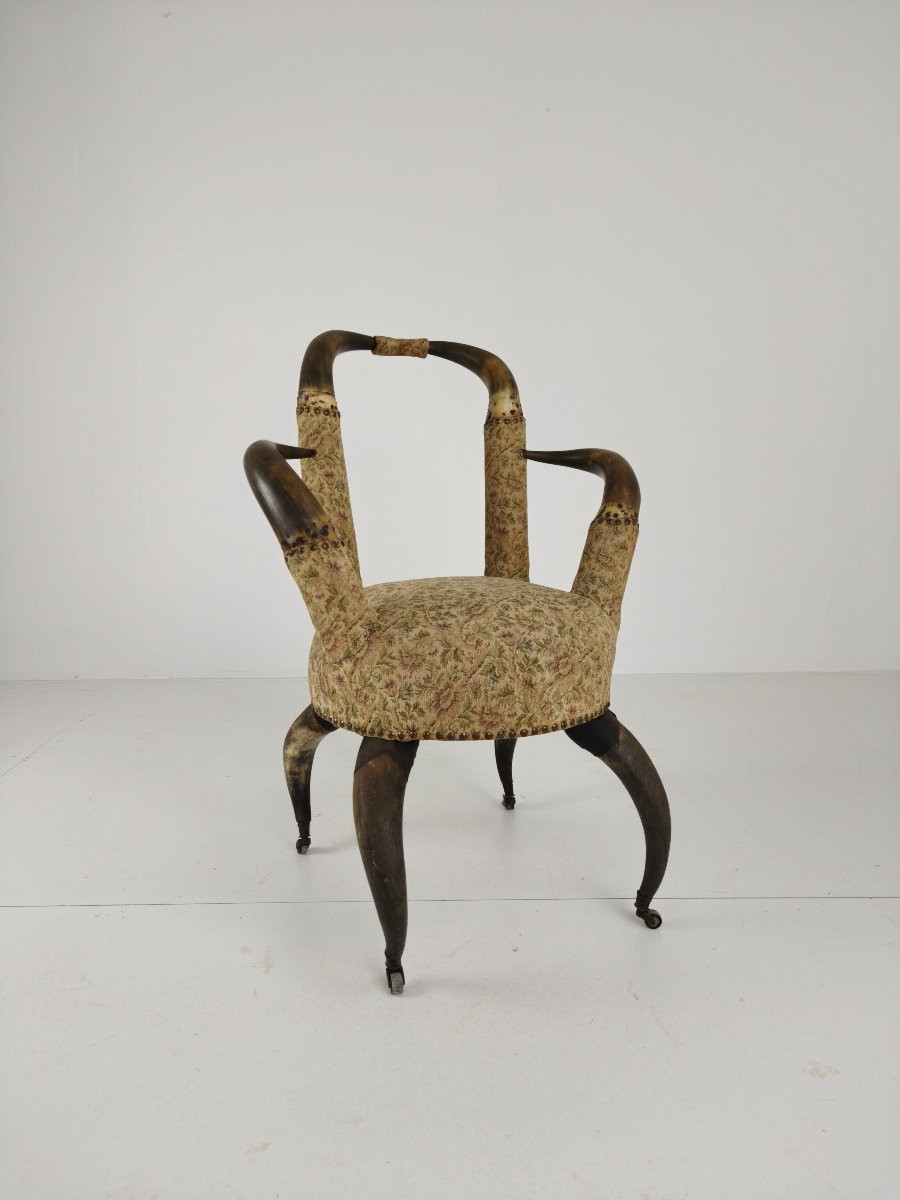 Fauteuil à cornes de taureau très décoratif du XIXe siècle (1870)-photo-7
