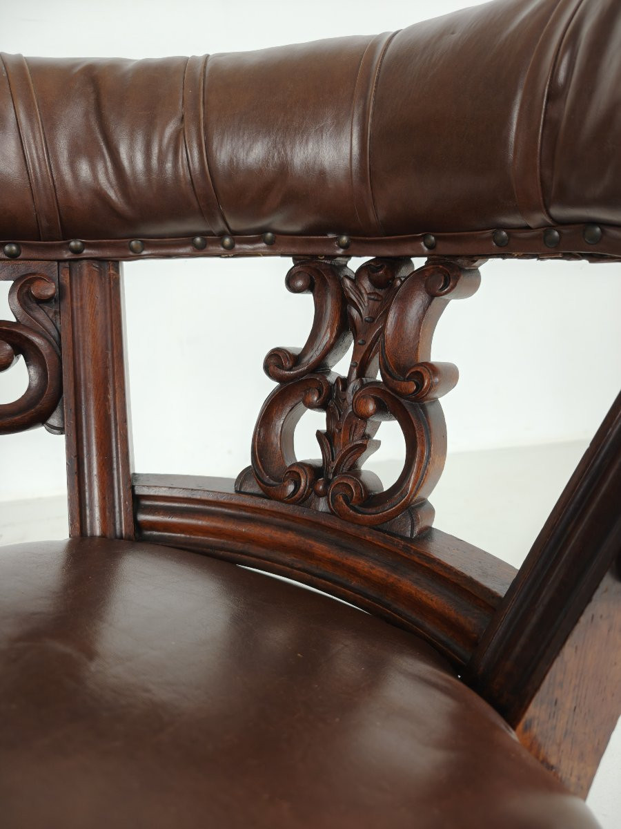 Fauteuil ancien en cuir de Robson & Son – Bois sculpté et roulettes, Newcastle-photo-3