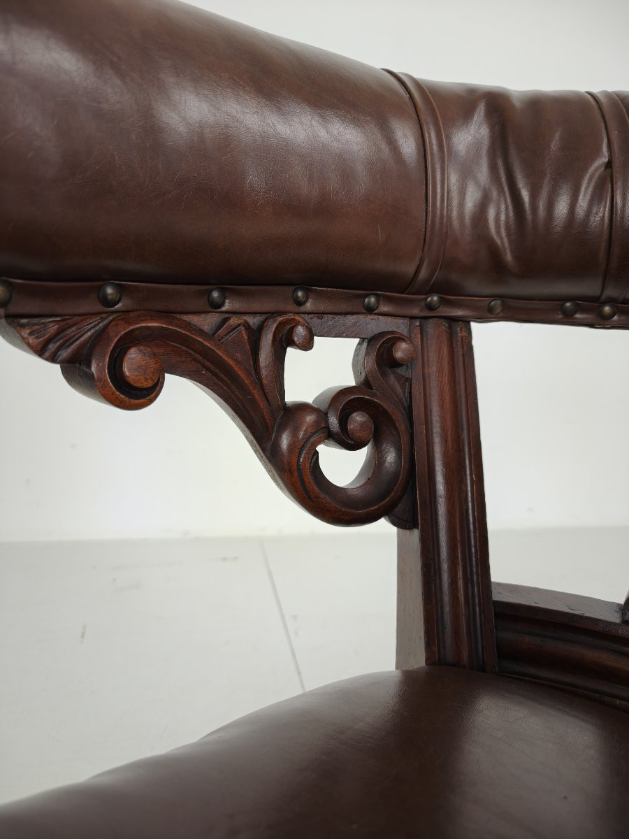 Fauteuil ancien en cuir de Robson & Son – Bois sculpté et roulettes, Newcastle-photo-5