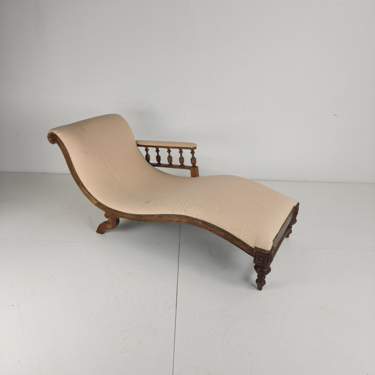Late 19th Century Antique Chaise Longue/daybed - England-photo-1