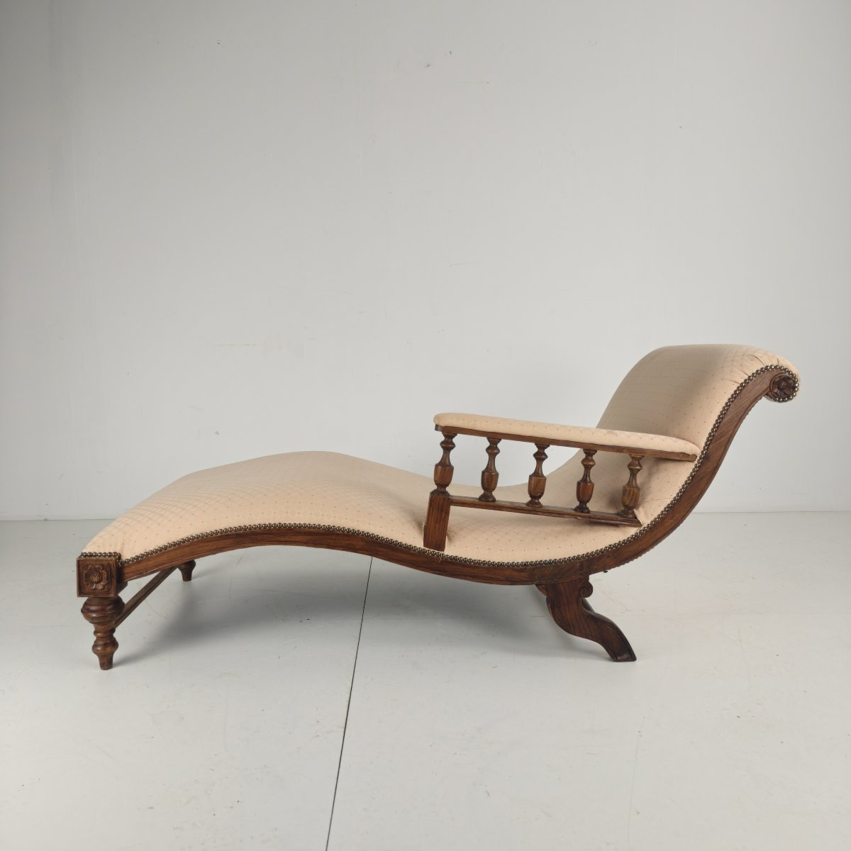 Late 19th Century Antique Chaise Longue/daybed - England-photo-6