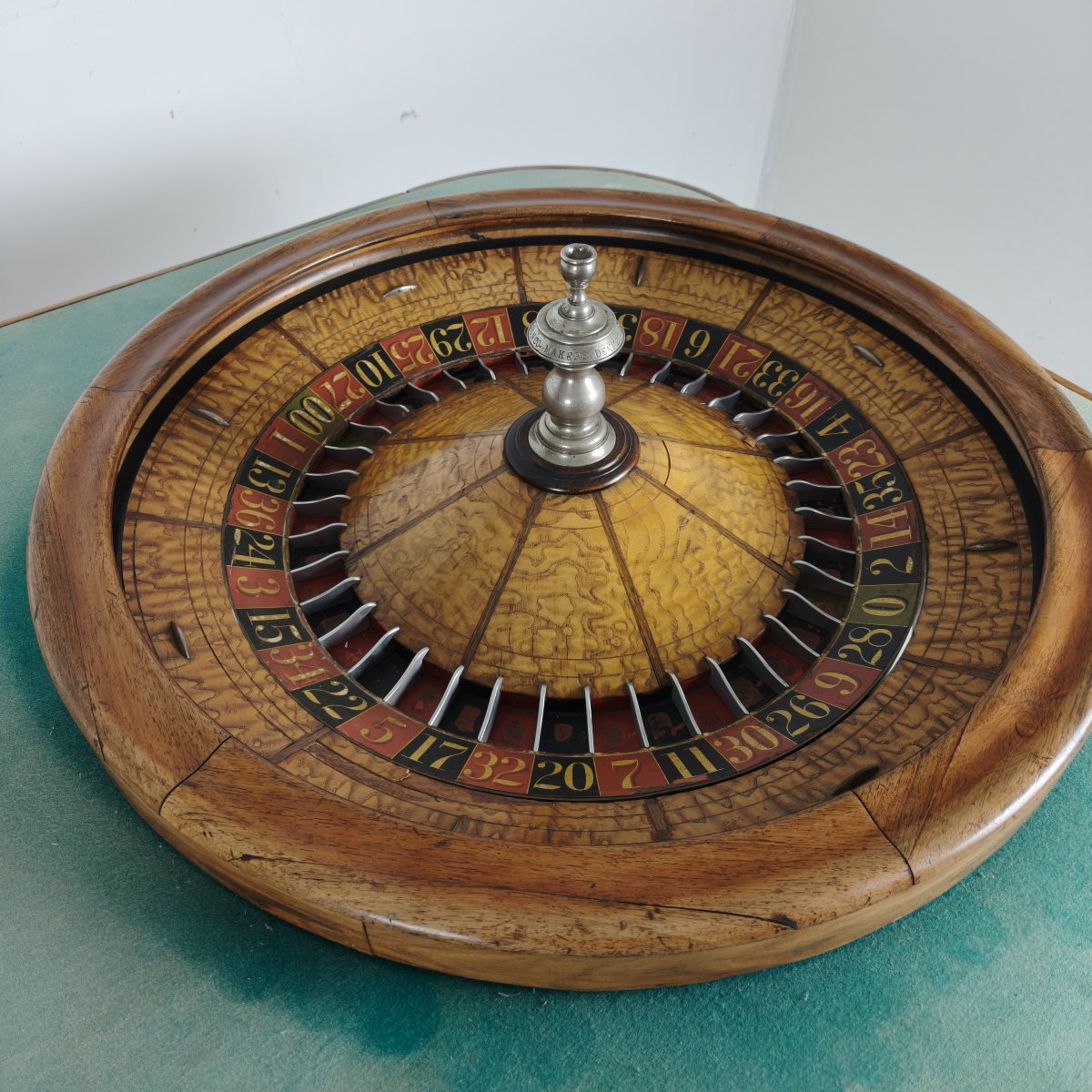 Table de roulette ancienne Mason & Co – Denver, Colorado, début du XXe siècle-photo-8