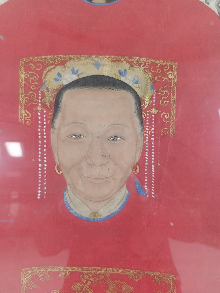 A Framed Ancestral Chinese Portrait Is A Traditional Hand-made Painting.-photo-4