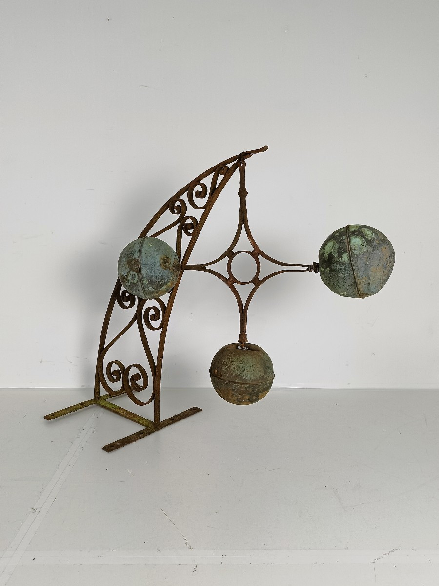 English Georgian-style Pawnbroker's Sign - Circa 1810