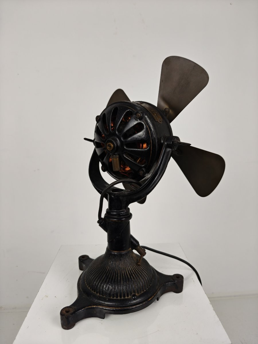 Bergmann Berlin Fan In Antique Cast Iron - Circa 1910 - Fully Functional-photo-3