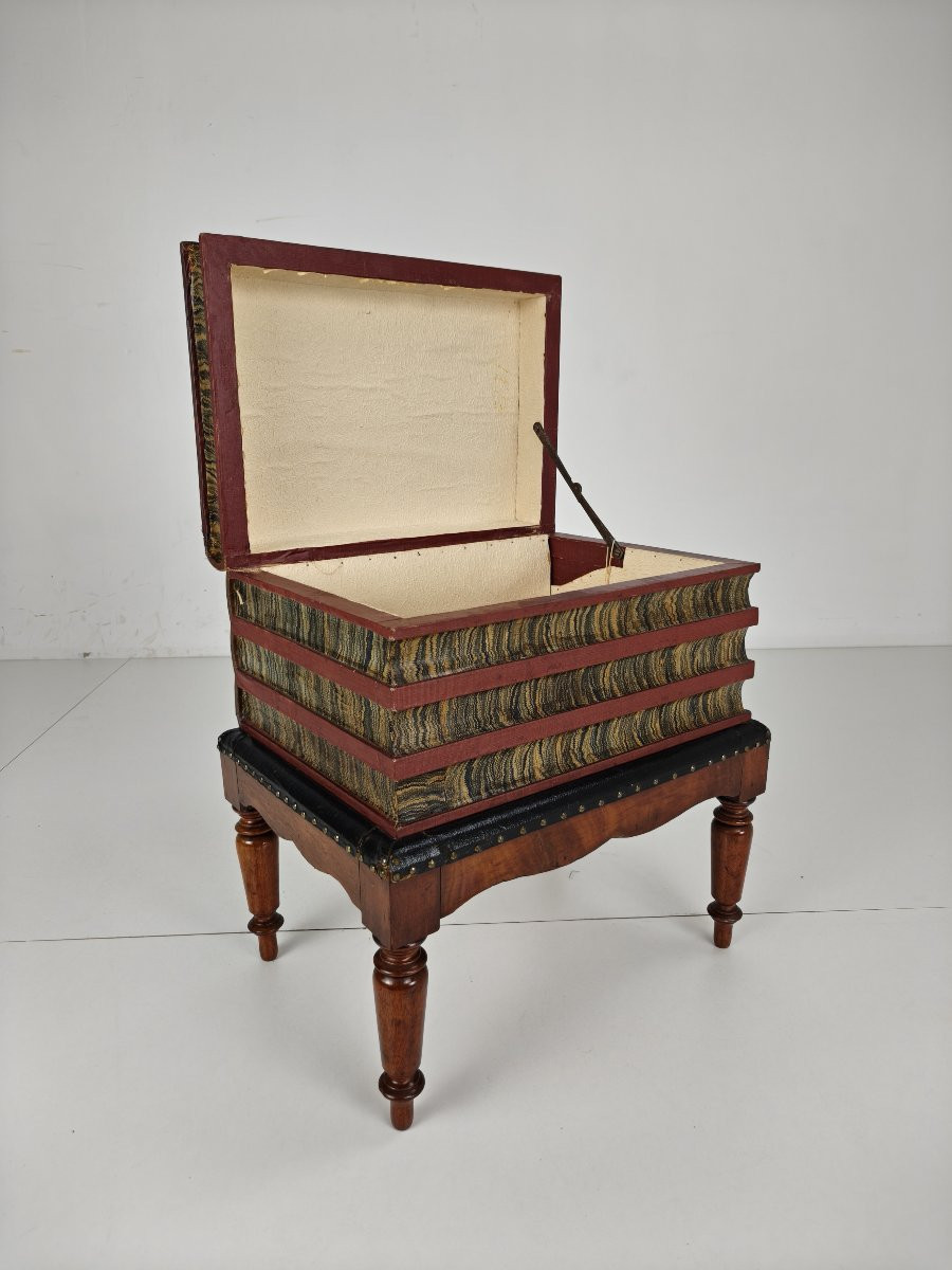 Coffret à livres en simili cuir sur support peint – Angleterre, vers 1830-photo-2