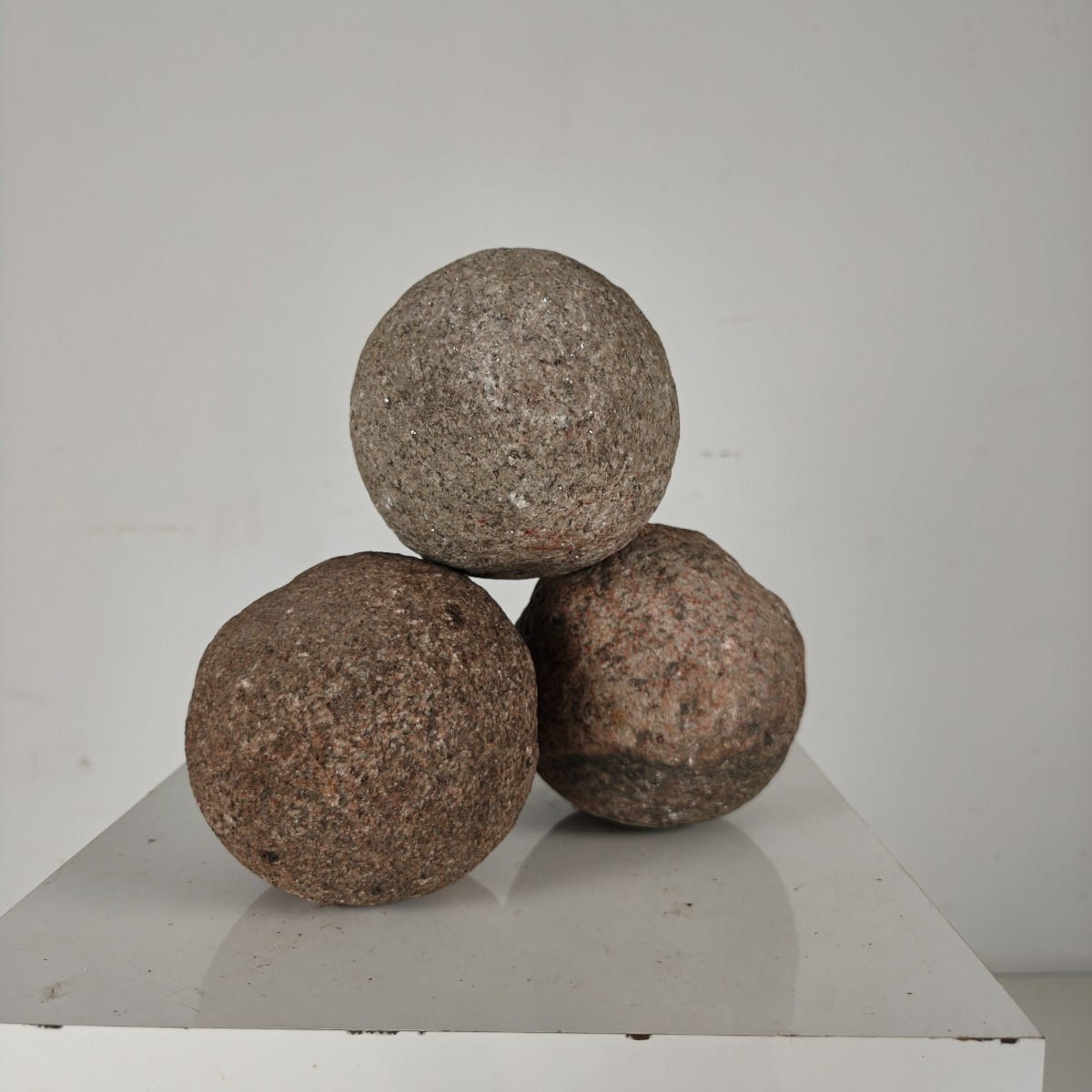 Set Of Three Stone Cannonballs - Northern Europe, Netherlands, 15th-16th Century