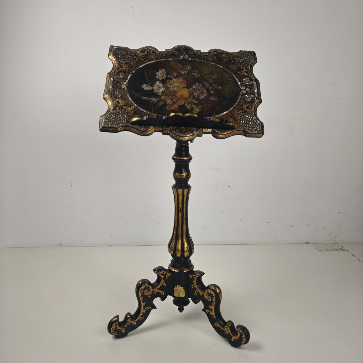 Antique French Music Stand In Lacquered Papier-mâché With Mother-of-pearl Inlays, Circa 1880-photo-2