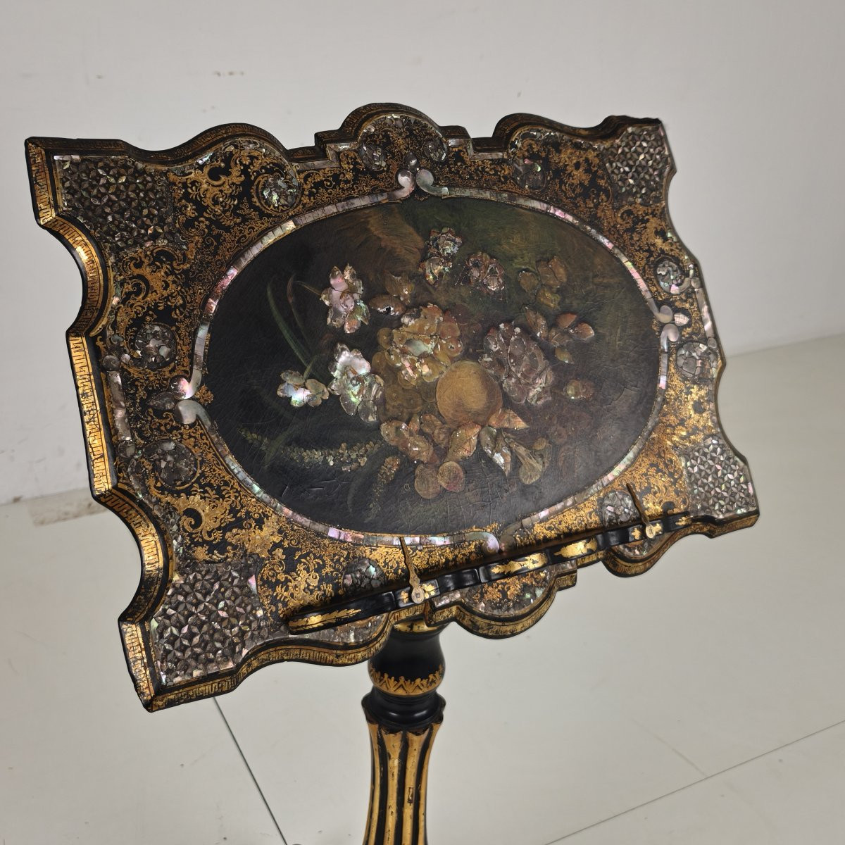 Antique French Music Stand In Lacquered Papier-mâché With Mother-of-pearl Inlays, Circa 1880-photo-3
