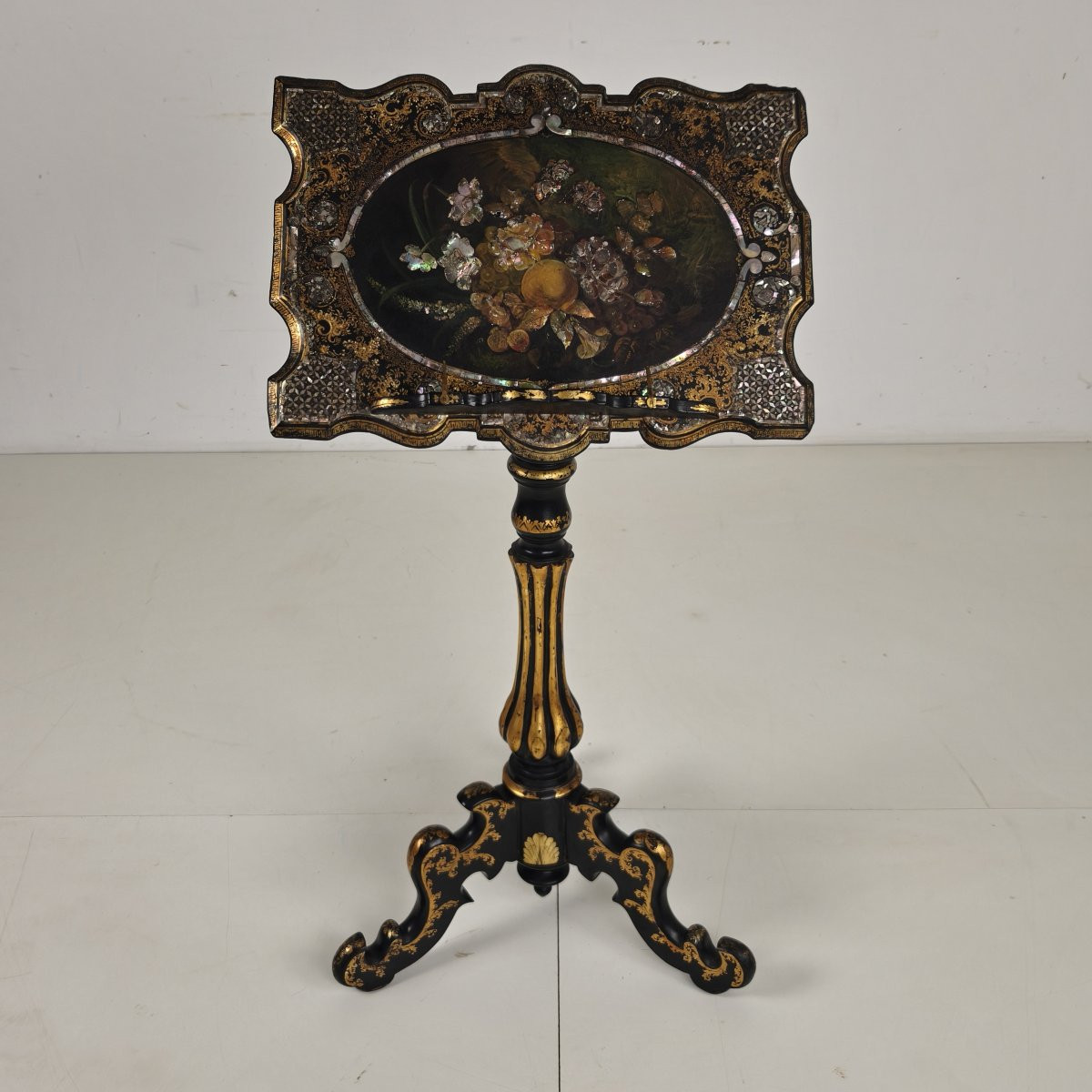 Antique French Music Stand In Lacquered Papier-mâché With Mother-of-pearl Inlays, Circa 1880-photo-3