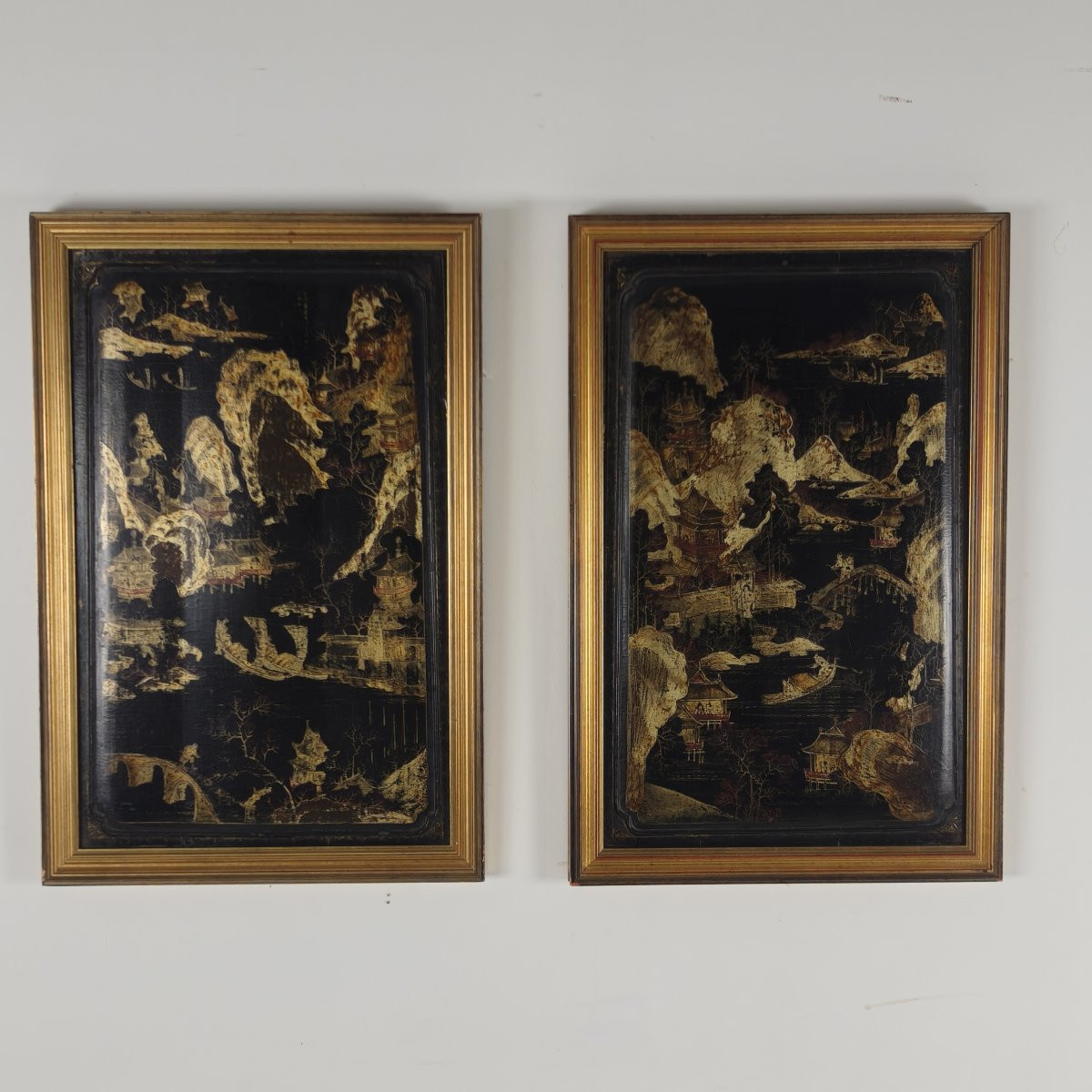 Pair Of 19th Century Chinoiserie Panels In Gilded Frames.-photo-1