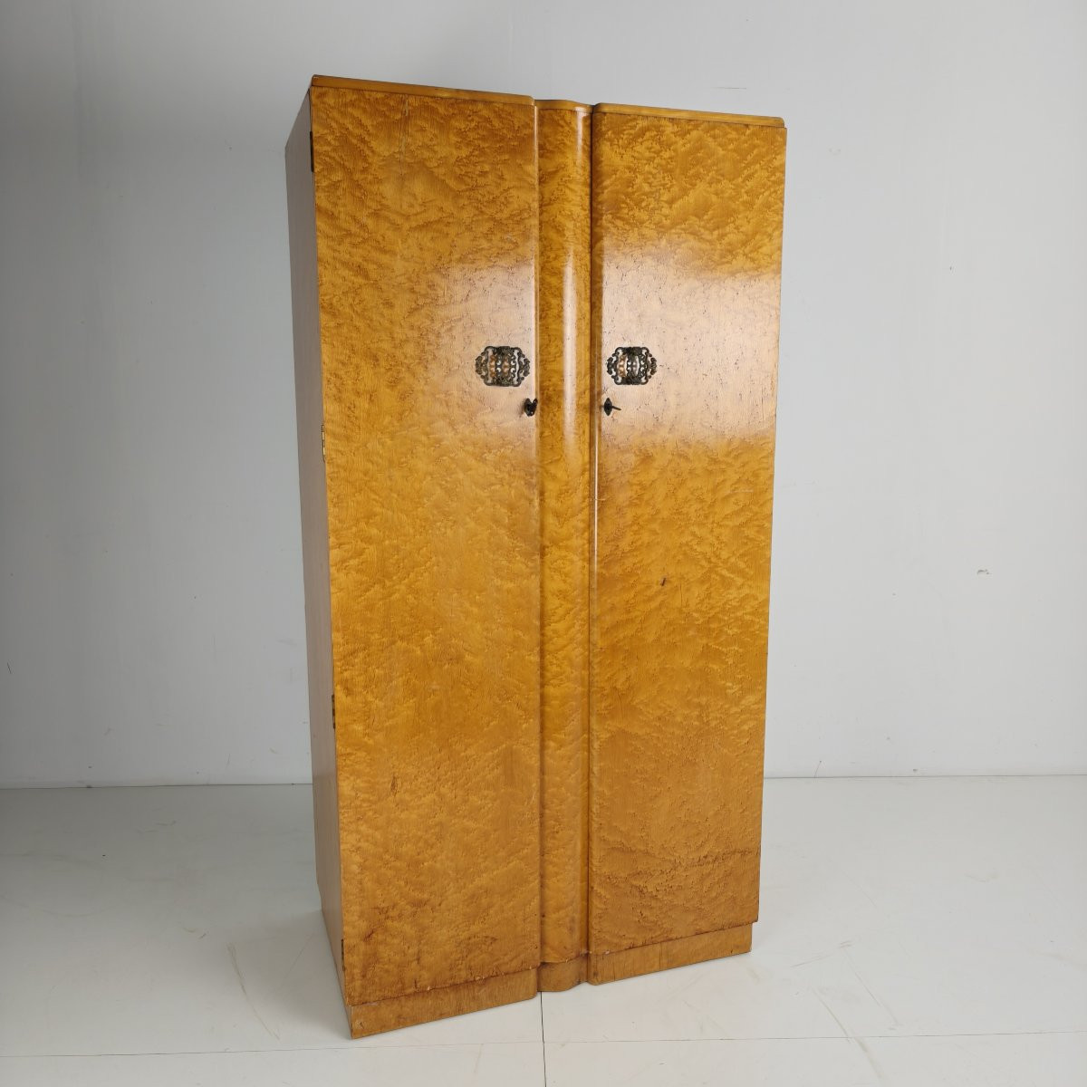 Armoire de gentleman Art Déco anglaise par Wrighton Furniture-photo-7