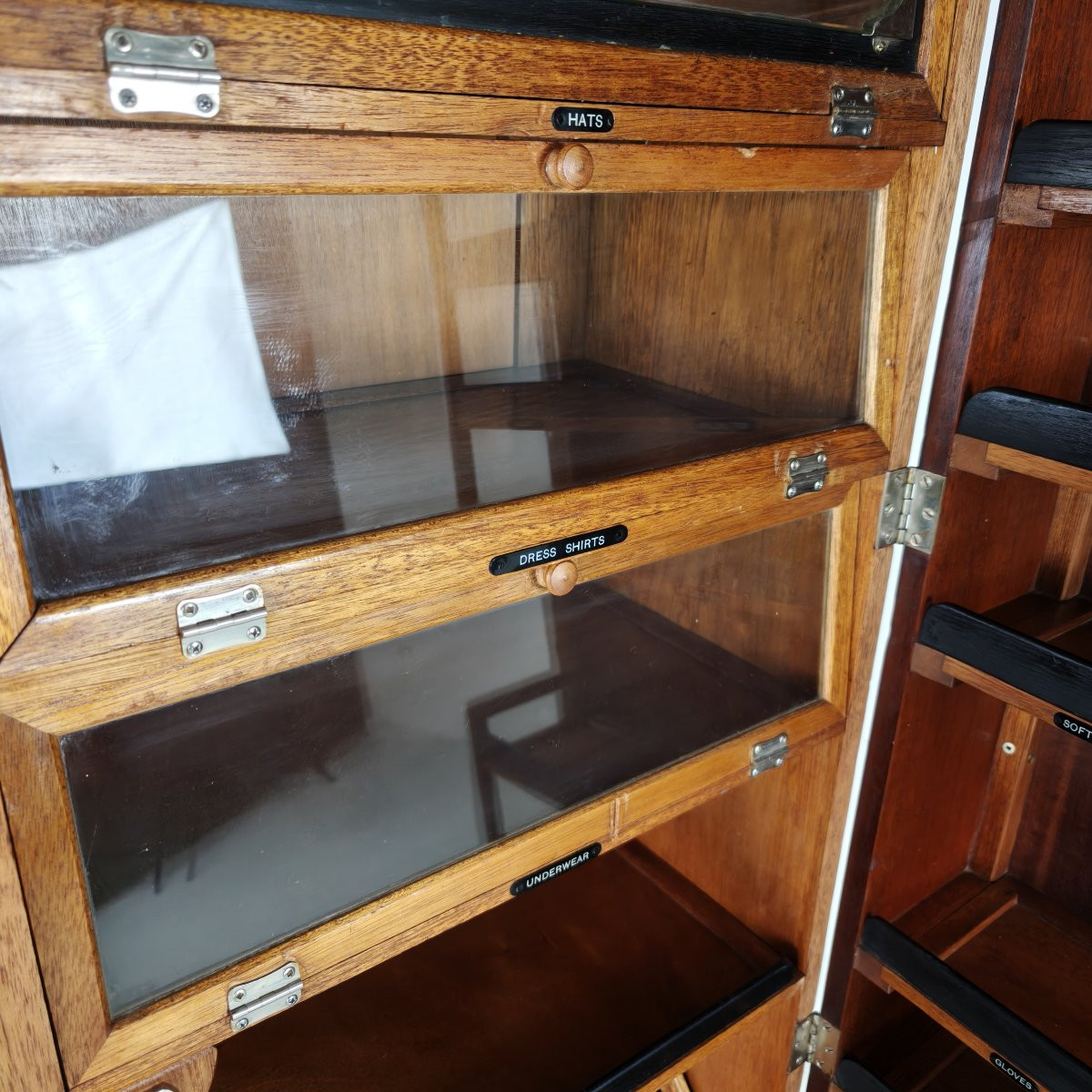 Armoire pour homme Compactom Ltd des années 1920, en chêne clair-photo-4