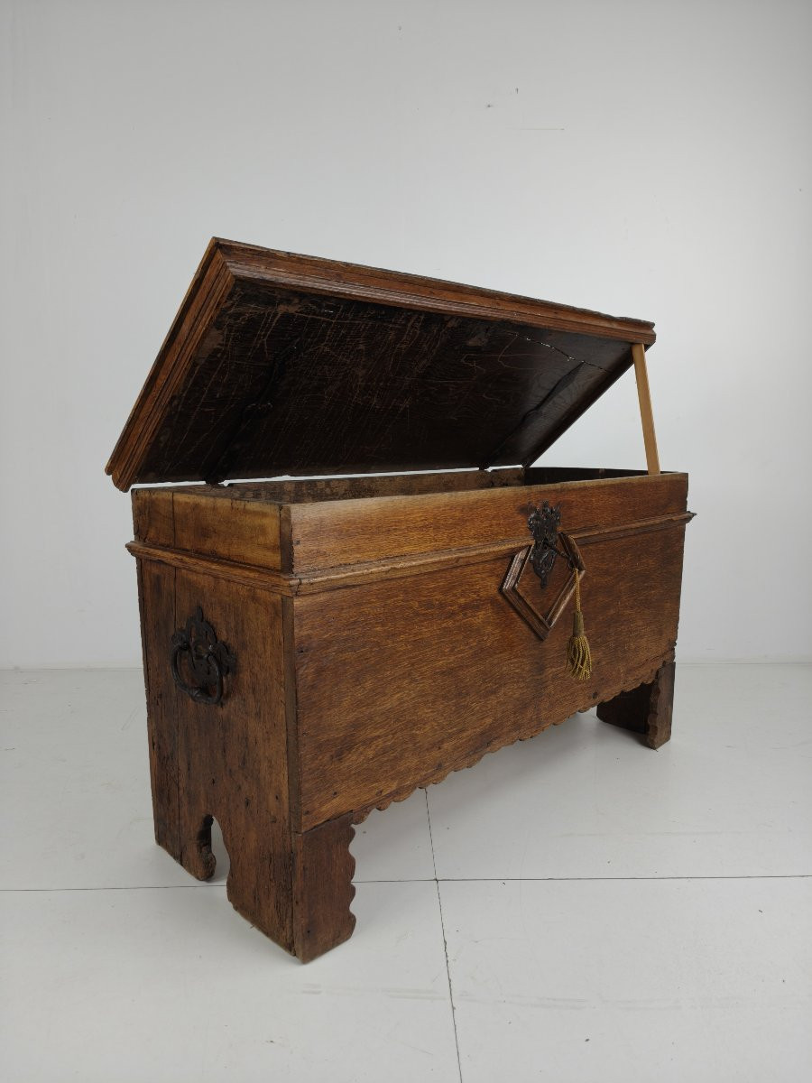 Coffre en chêne du XVIIIe siècle – Daté de 1756-photo-4