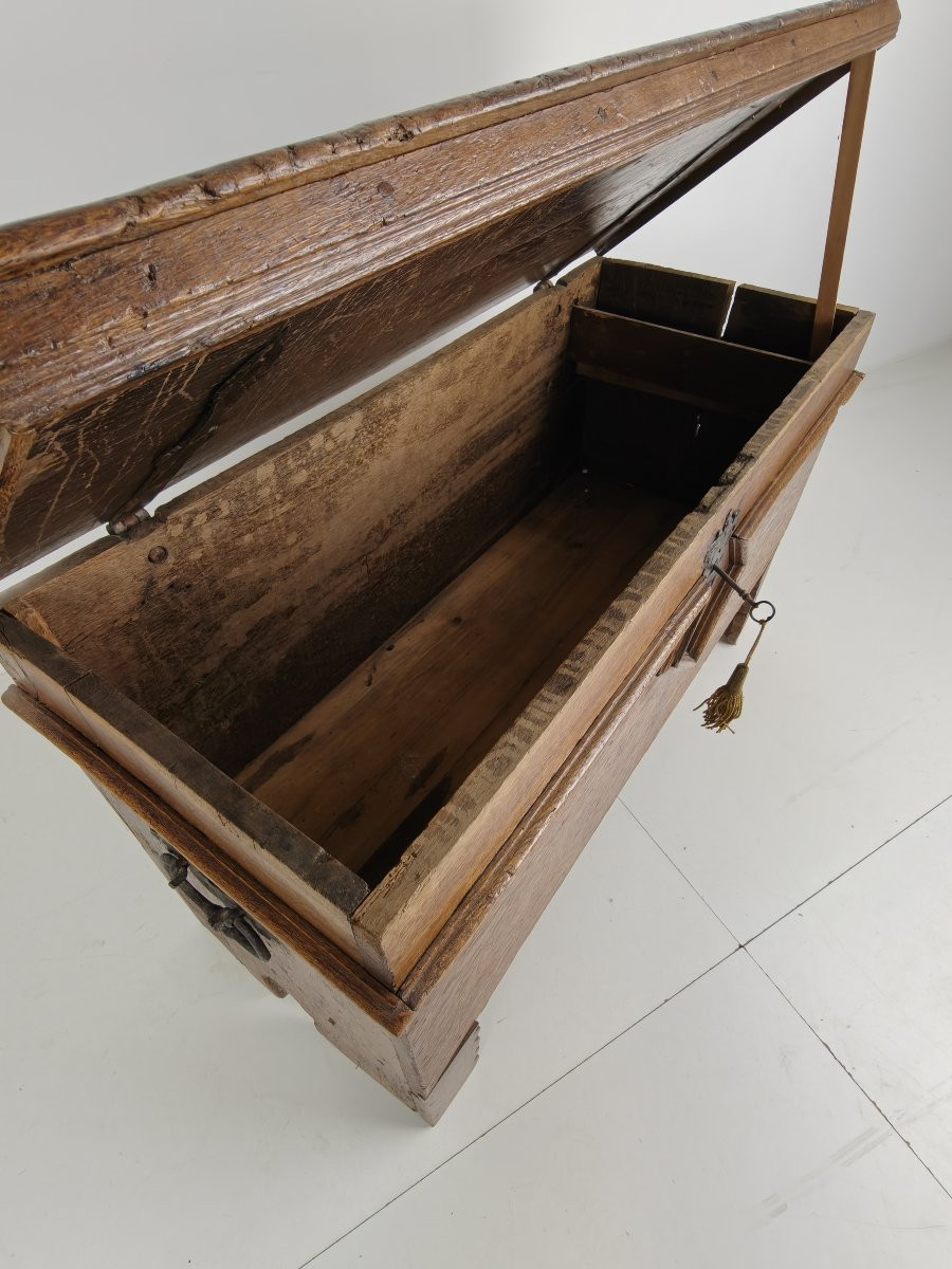 Coffre en chêne du XVIIIe siècle – Daté de 1756-photo-5