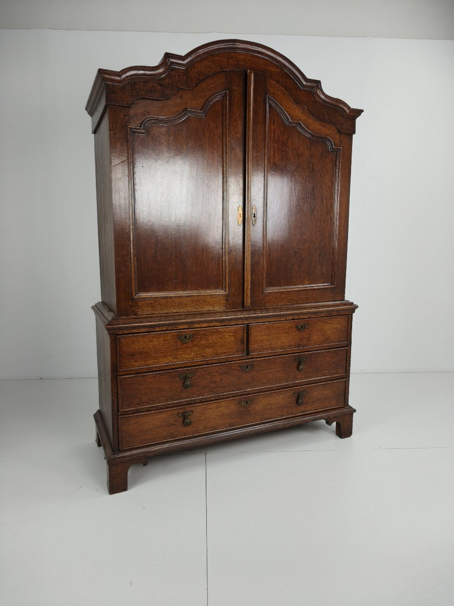 18th Century Dutch Oak Cabinet - Luierkabinet-photo-1