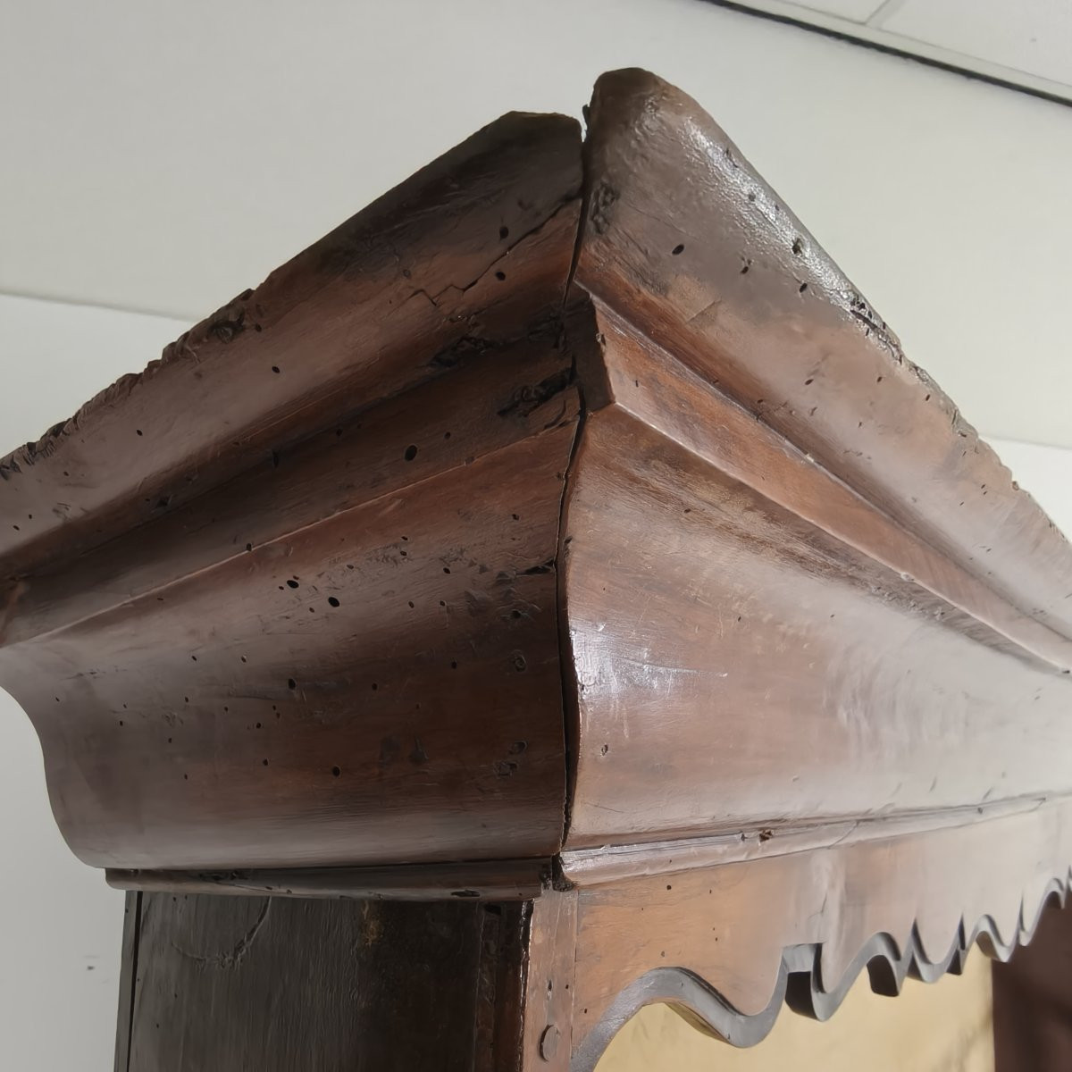 English Georgian Chest Of Drawers - Solid Oak, Circa 1800-photo-6