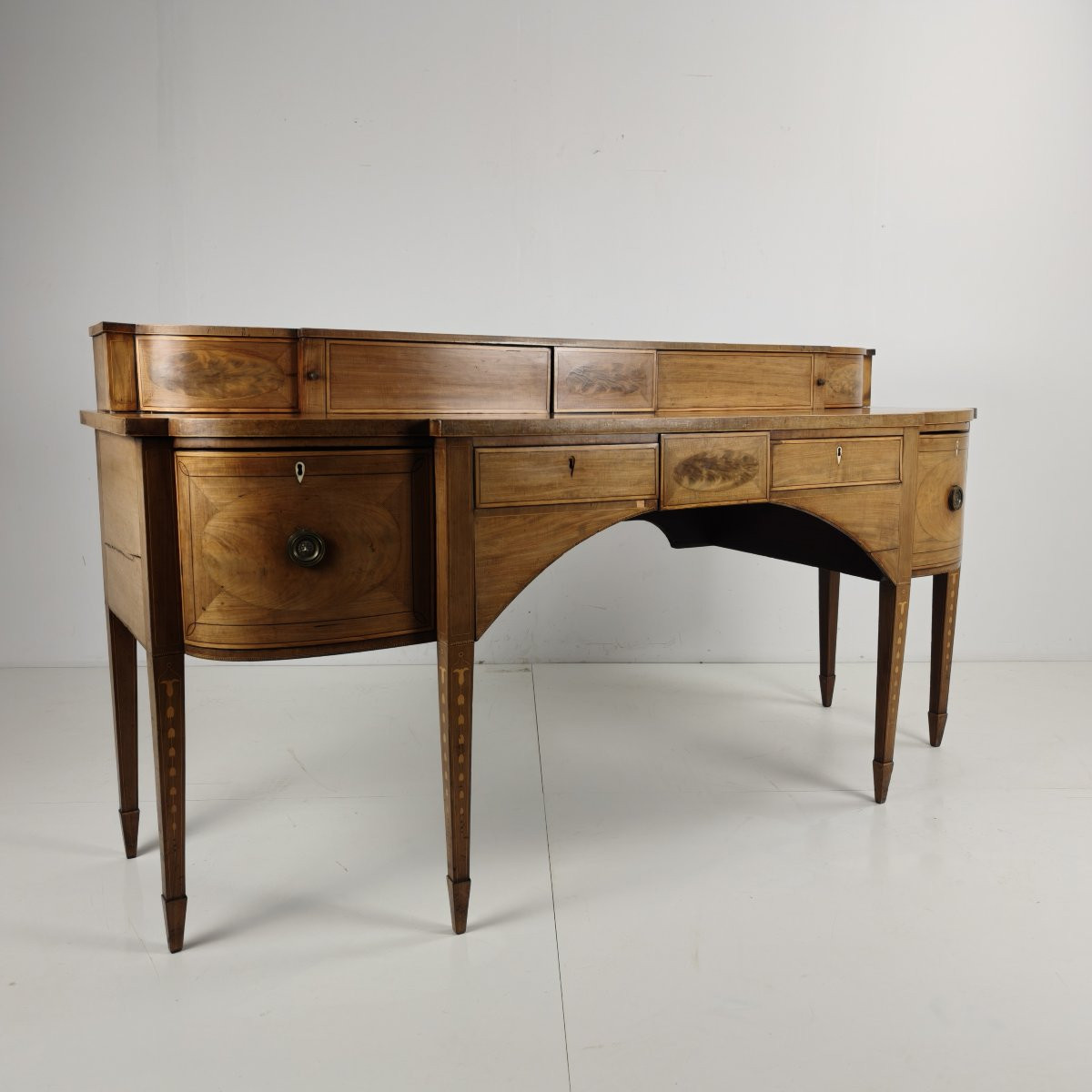 English Georgian Revival Sideboard - Early 19th Century-photo-3
