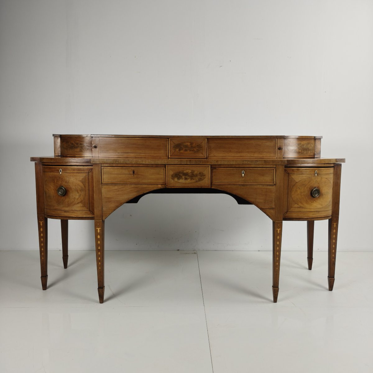 English Georgian Revival Sideboard - Early 19th Century-photo-1
