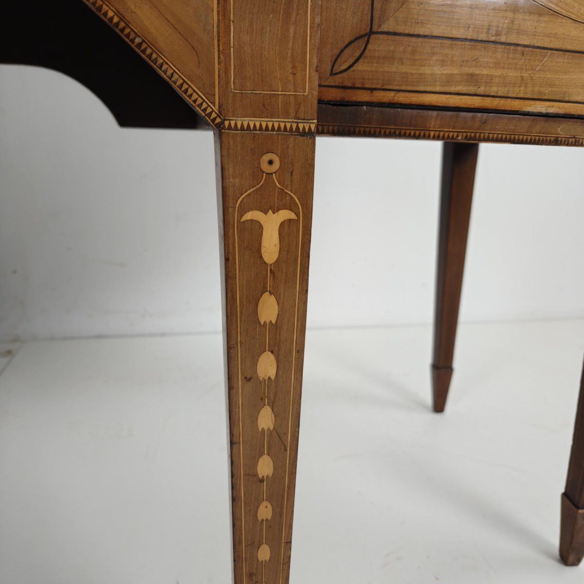 English Georgian Revival Sideboard - Early 19th Century-photo-3