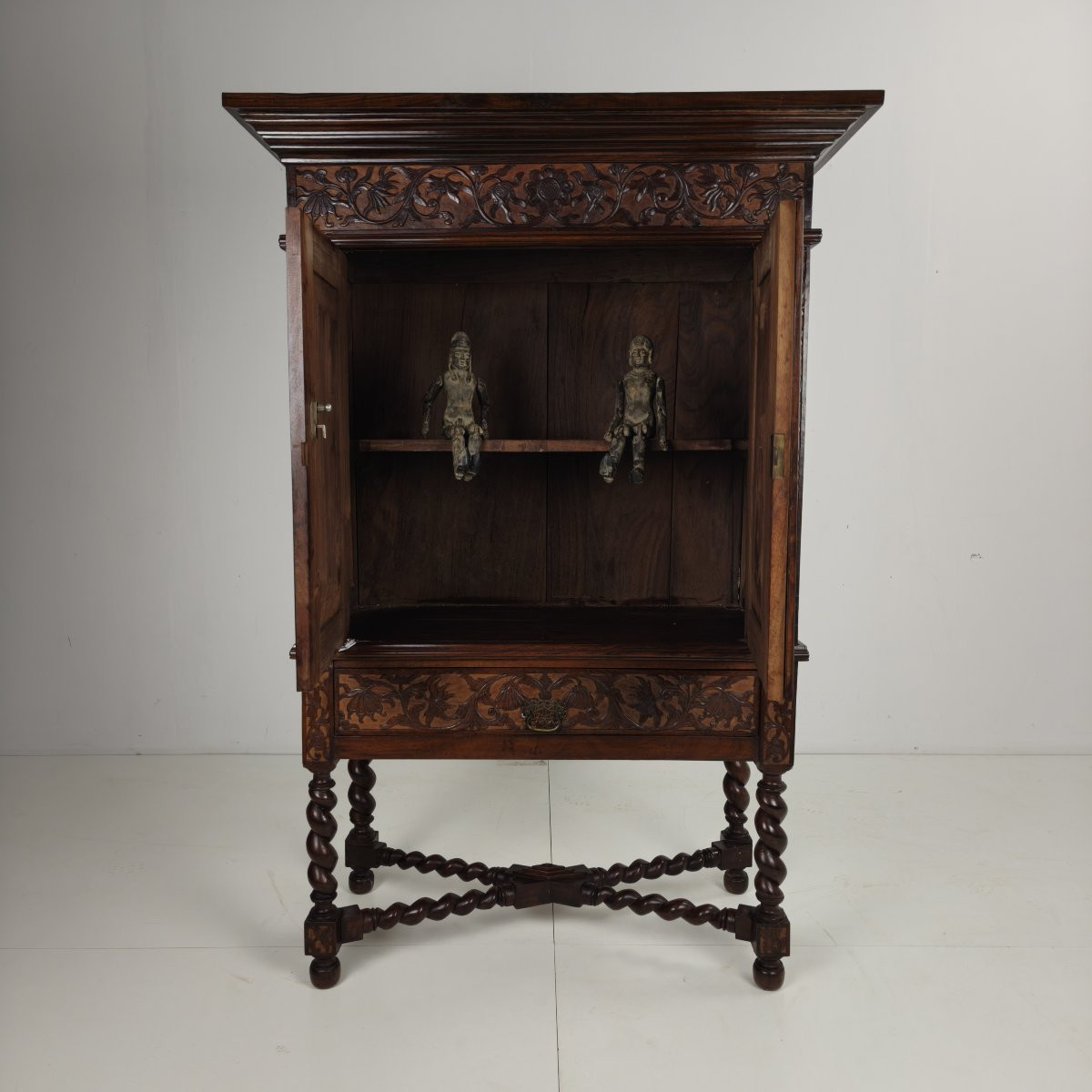 Late 19th Century Carved Colonial Cabinet - Netherlands East Indies-photo-3