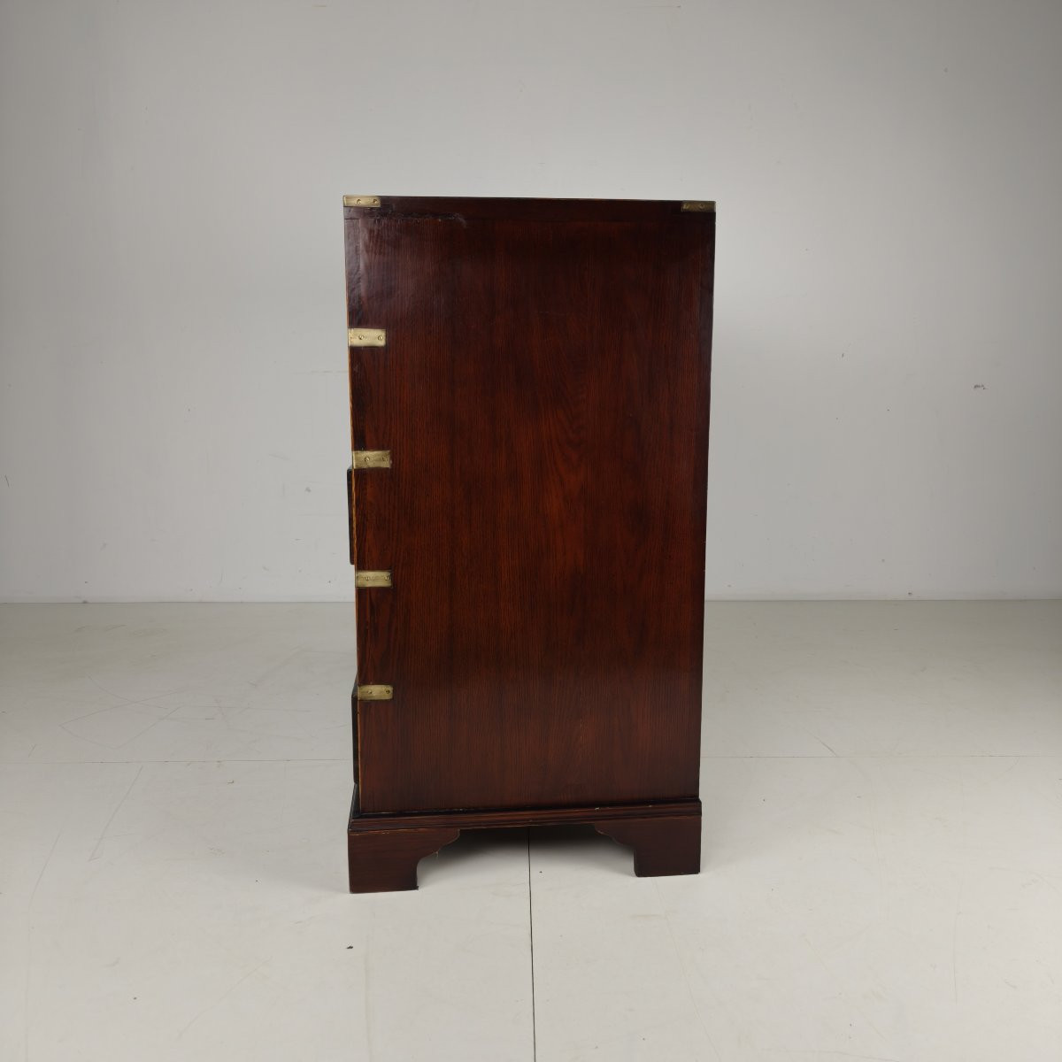 English Country Chest Of Drawers With Brass Fittings - 20th Century-photo-8