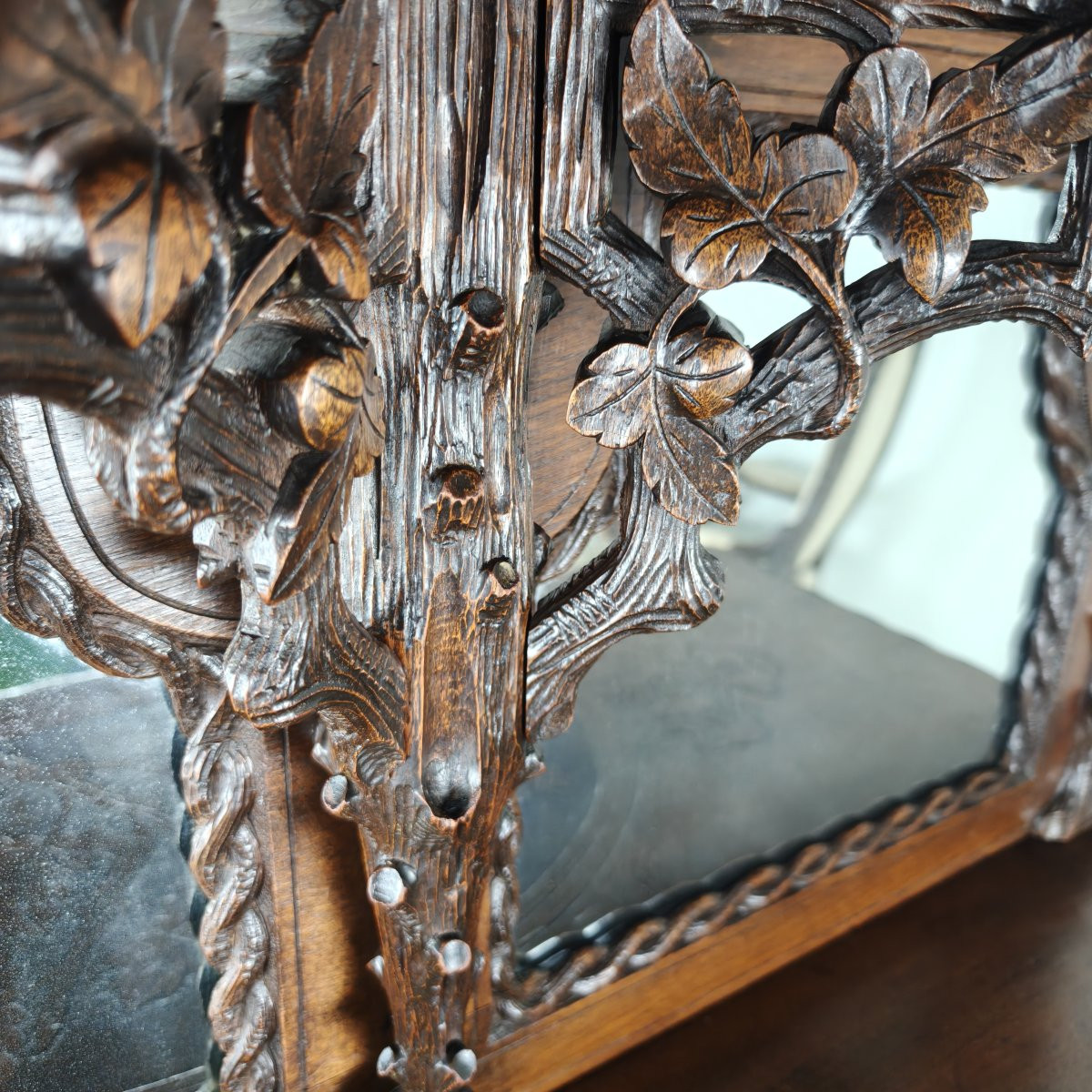 Buffet Horrix avec miroir – Style Forêt-Noire, par Horrix-photo-2
