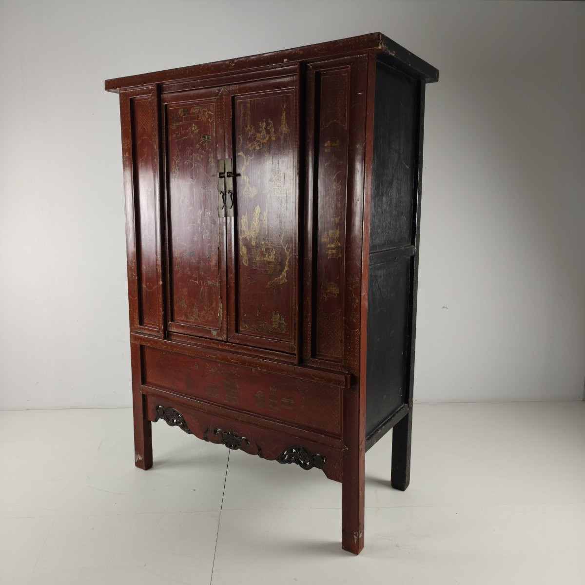 Cabinet ancien chinois en laque rouge, fin XIXe / début XXe siècle.-photo-8