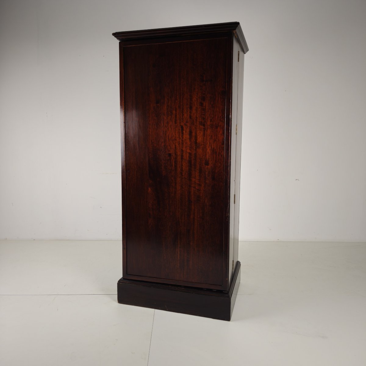 Armoire de gentleman Compactom c.1920 – Modèle ZA G227-photo-2