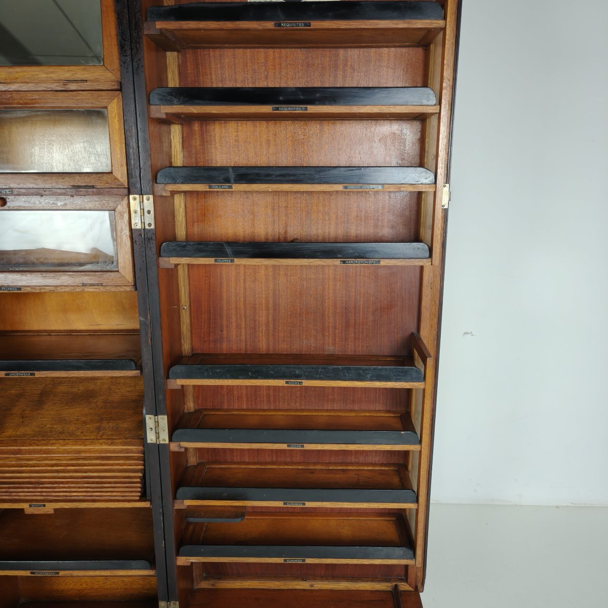Armoire pour homme Compactom Ltd des années 1920 – Intérieur entièrement aménagé-photo-1