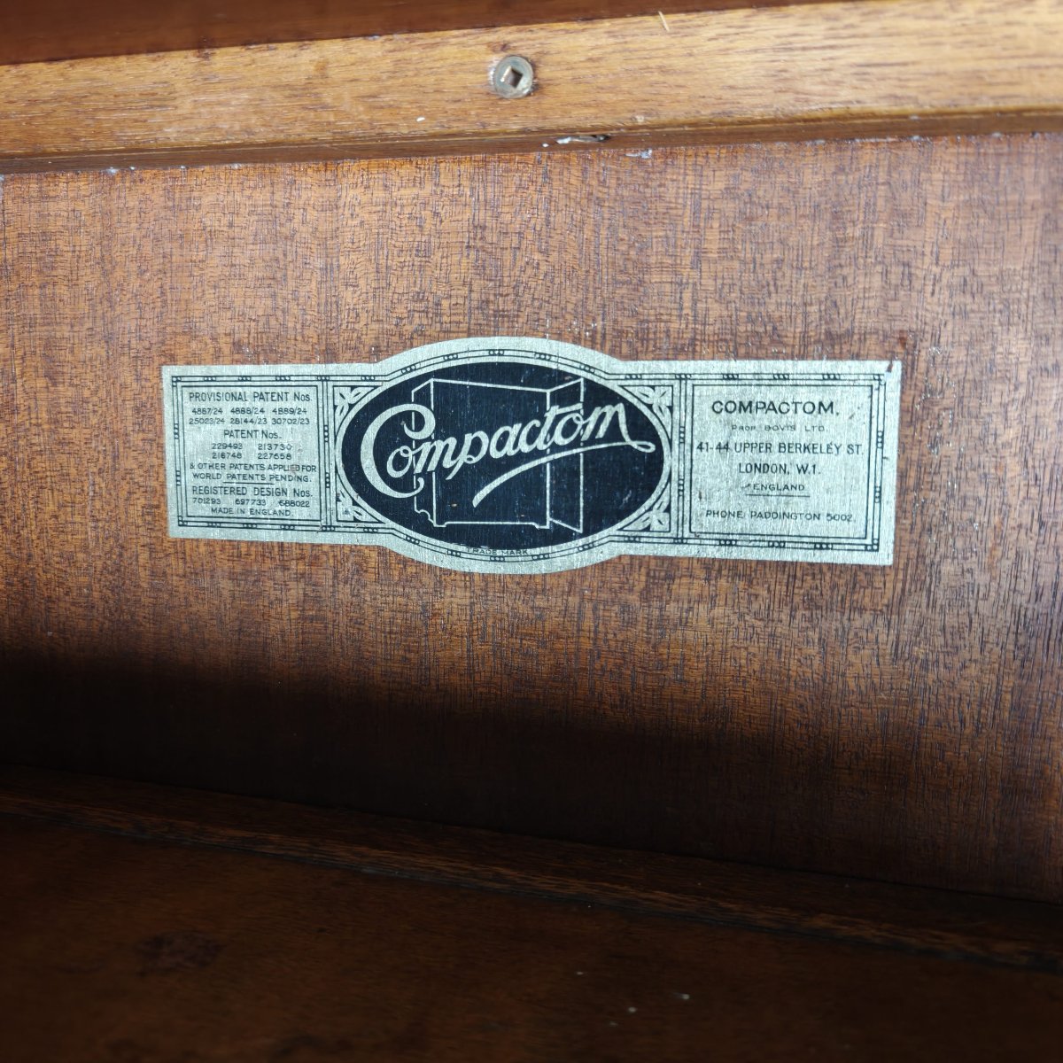 Armoire pour homme Compactom Ltd des années 1920 – Intérieur entièrement aménagé-photo-3