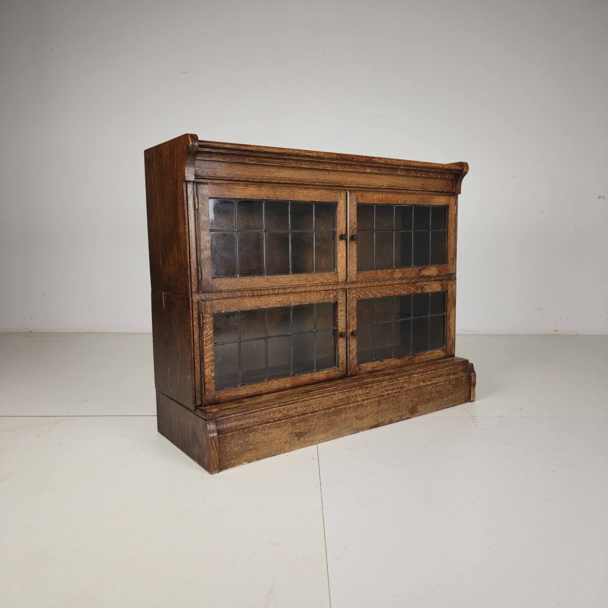 English Oak Bookcase By Minty Library Specialists, Oxford, 1920s-photo-1