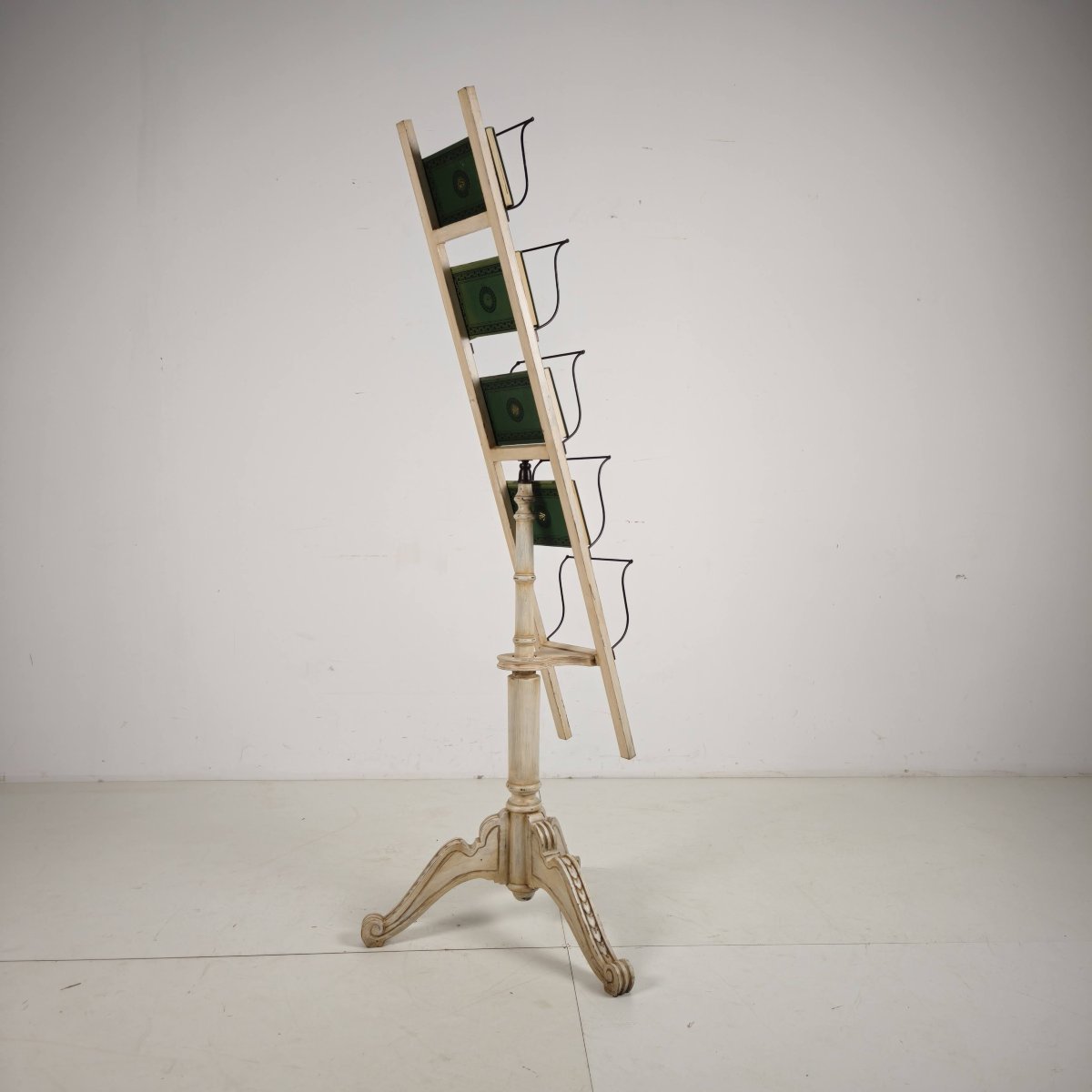 Vintage English Rotating Newspaper, Magazine, And Book Rack, 20th Century-photo-4