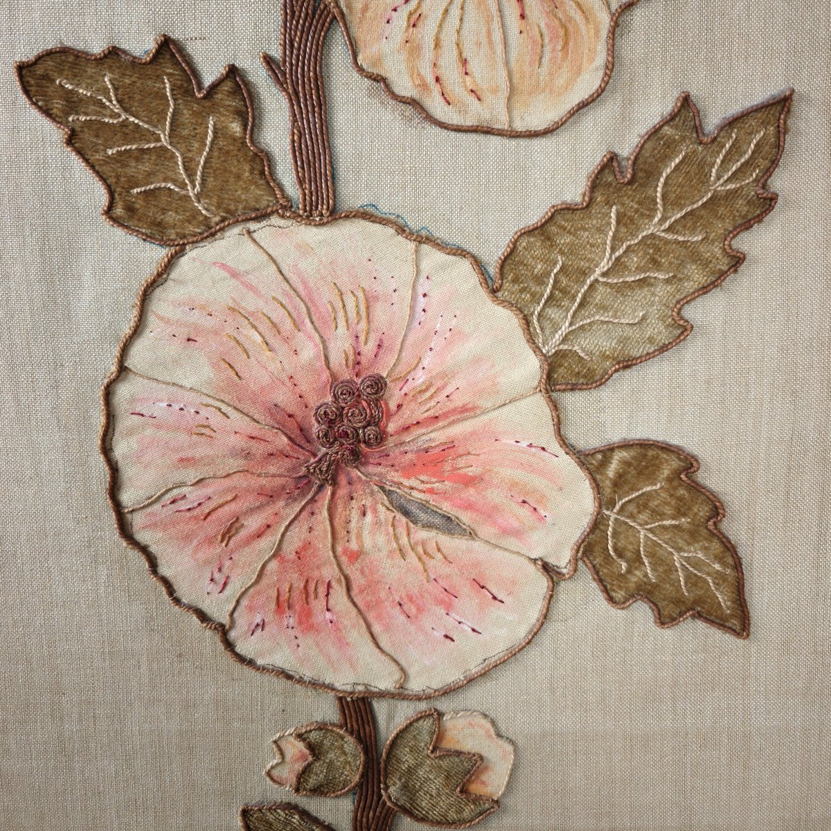 Paravent Art nouveau à panneaux floraux brodés, vers 1900-photo-5