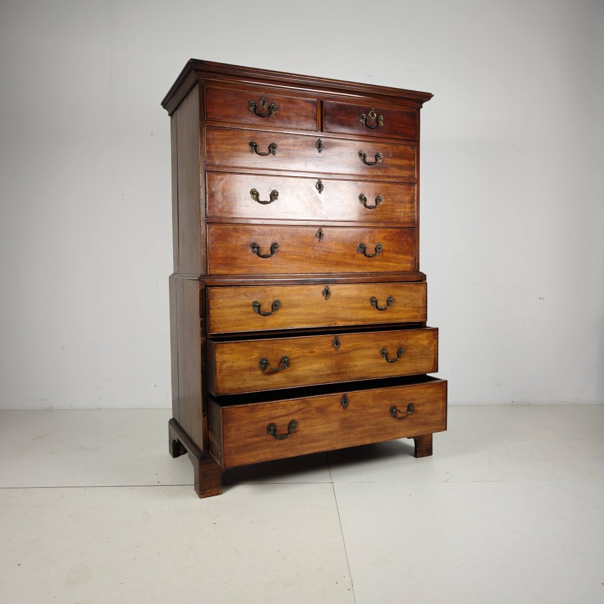 Commode anglaise en acajou de style géorgien, vers 1820-photo-2