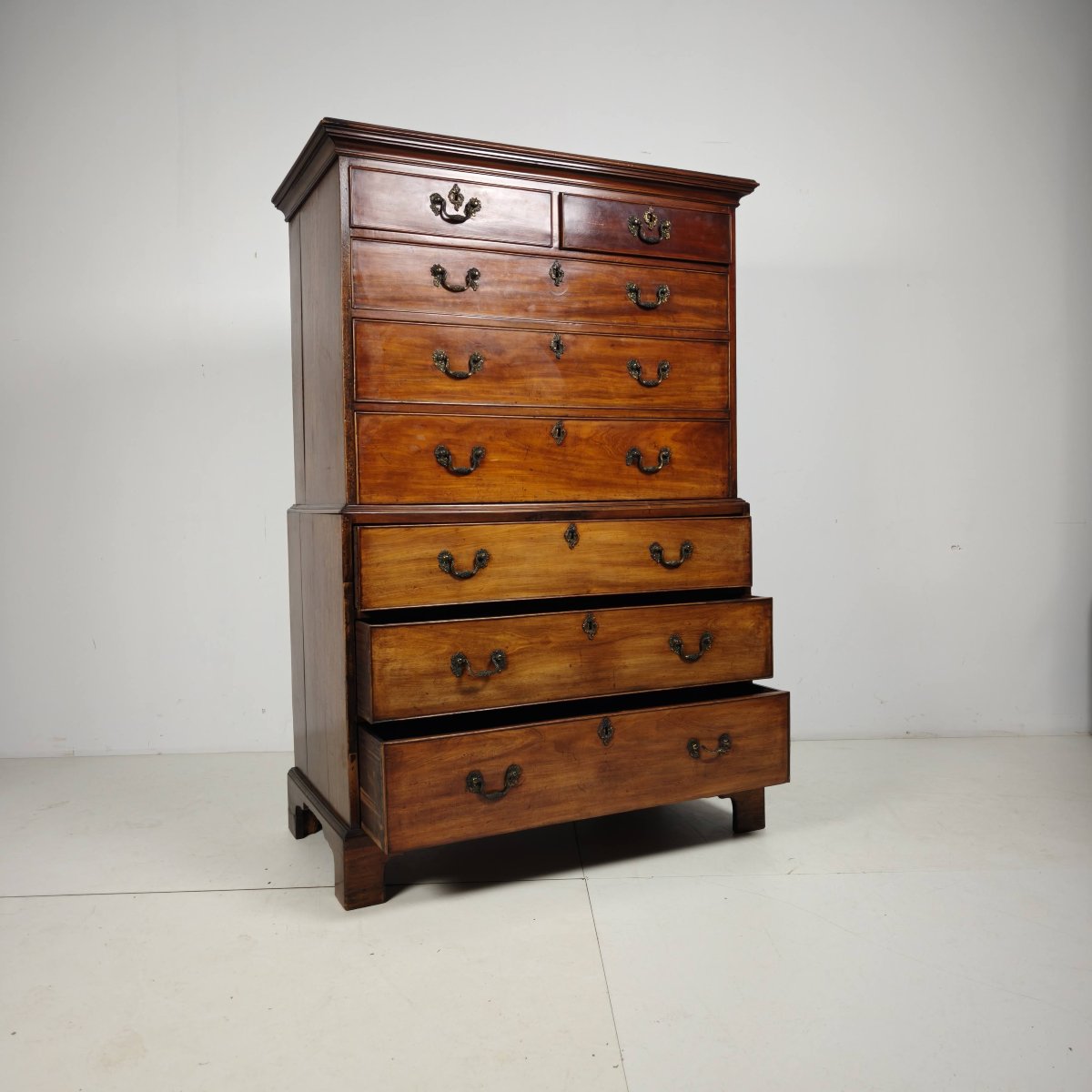 Commode anglaise en acajou de style géorgien, vers 1820-photo-3