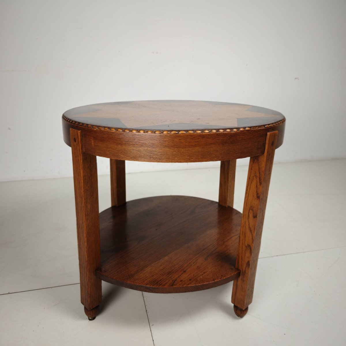 Table d'appoint Art déco de style Amsterdam School, plateau incrusté d'étoiles, vers 1920-photo-3